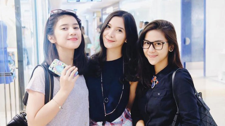 Nama Grup Bertiga