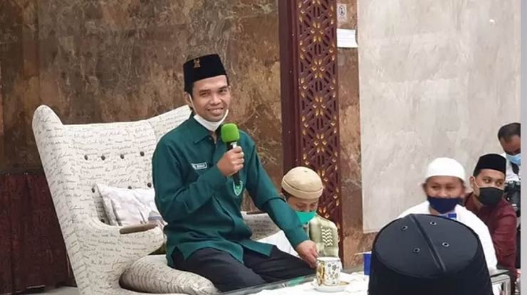 Etika Tanya Jawab Dengan Ustadz Abdul Somad